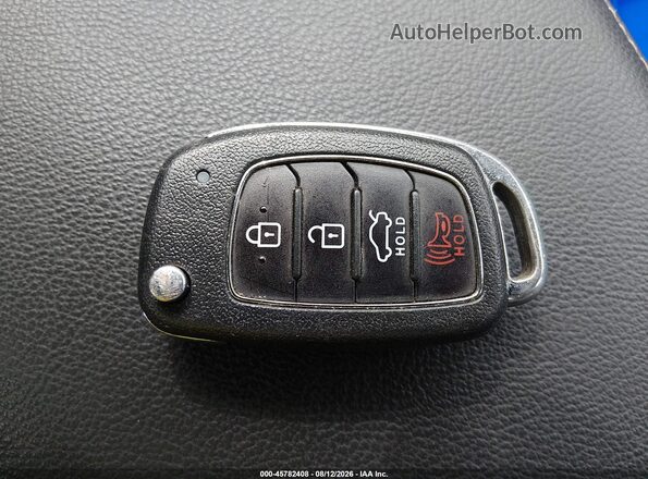 5NPE24AF2KH814912 2019 HYUNDAI SONATA Белый Вид панели приборов