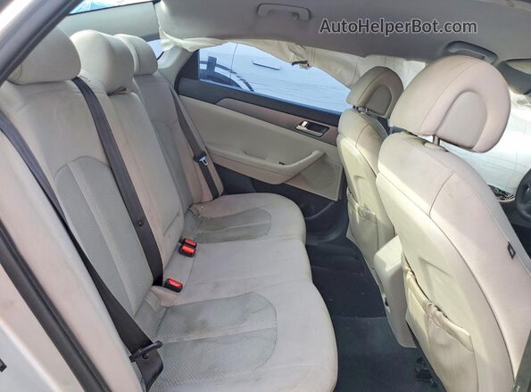 5NPE24AF3GH378580 2016 HYUNDAI SONATA Silver უკანა სავარძლების ხედი