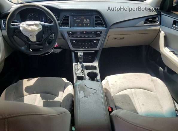 5NPE24AF3HH438634 2017 HYUNDAI SONATA Синий Вид панели приборов