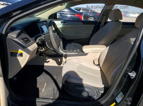 5NPE24AF3HH472797 2017 HYUNDAI SONATA Black წინა სალონის ხედი