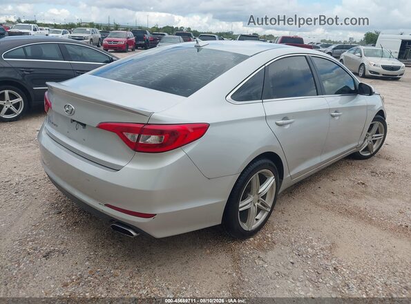 5NPE24AF3HH473657 2017 HYUNDAI SONATA Серебряный Задняя правая четверть