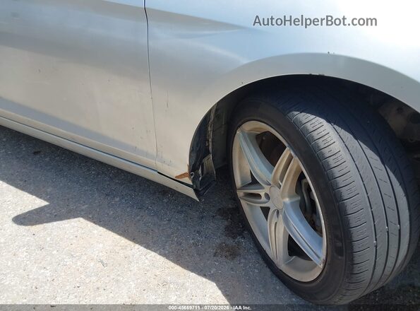 5NPE24AF3HH473657 2017 HYUNDAI SONATA Серебряный Вид задней части салона