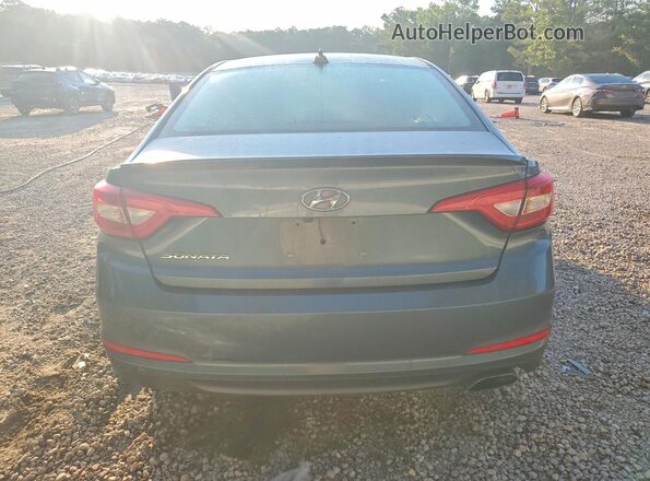 5NPE24AF3HH543187 2017 HYUNDAI SONATA Blue Rear view