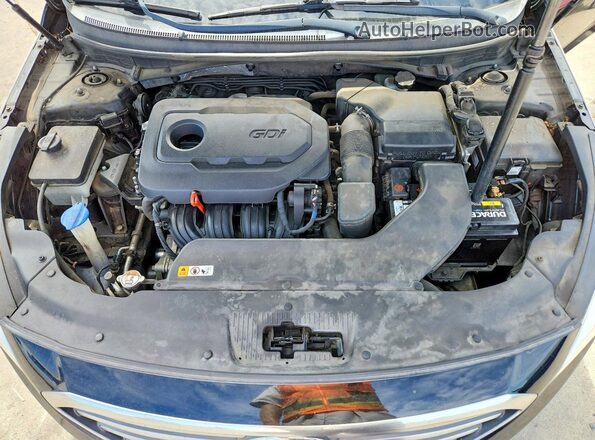 5NPE24AF3HH563570 2017 HYUNDAI SONATA Black Widok wnętrza z tyłu