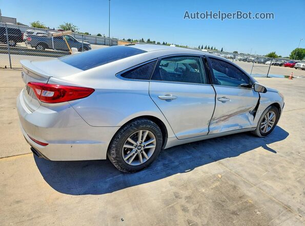 5NPE24AF3HH563987 2017 HYUNDAI SONATA Silver Задня права чверть
