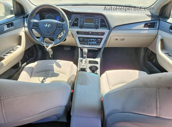 5NPE24AF3HH583737 2017 HYUNDAI SONATA Black Vista del salpicadero