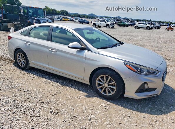 5NPE24AF3JH601403 2018 HYUNDAI SONATA Серебряный Передняя правая четверть