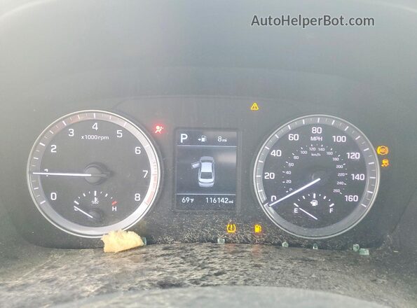 5NPE24AF3JH602180 2018 HYUNDAI SONATA Red Սարքավորումների վահանակի տեսք