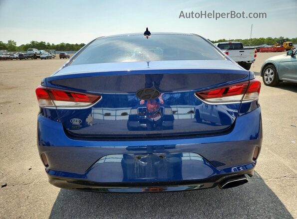 5NPE24AF3JH660693 2018 HYUNDAI SONATA Blue უკანა ხედი