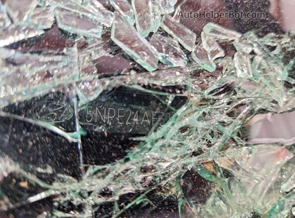 5NPE24AF3JH687571 2018 HYUNDAI SONATA Gray Widok komory silnika