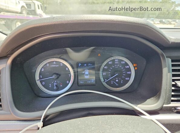 5NPE24AF3JH701193 2018 HYUNDAI SONATA Серебряный Вид щитка приборов