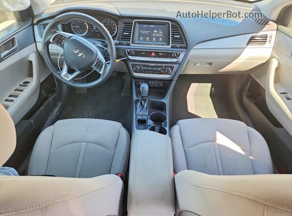 5NPE24AF3JH721797 2018 HYUNDAI SONATA Silver Vista del salpicadero