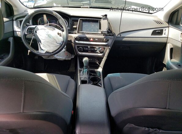 5NPE24AF3KH737631 2019 HYUNDAI SONATA Black Widok deski rozdzielczej