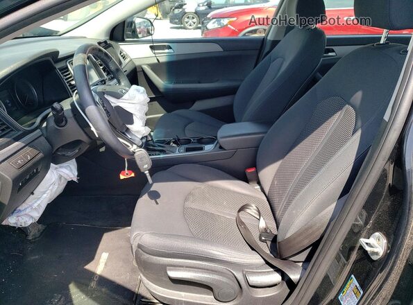 5NPE24AF3KH737631 2019 HYUNDAI SONATA Black Widok wnętrza z przodu