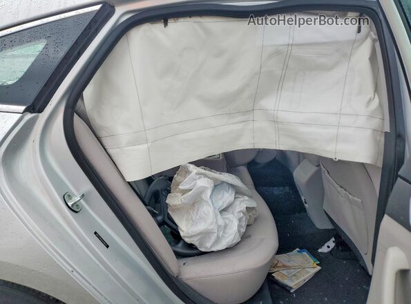 5NPE24AF4GH300678 2016 HYUNDAI SONATA Silver Հետևի նստատեղերի տեսք