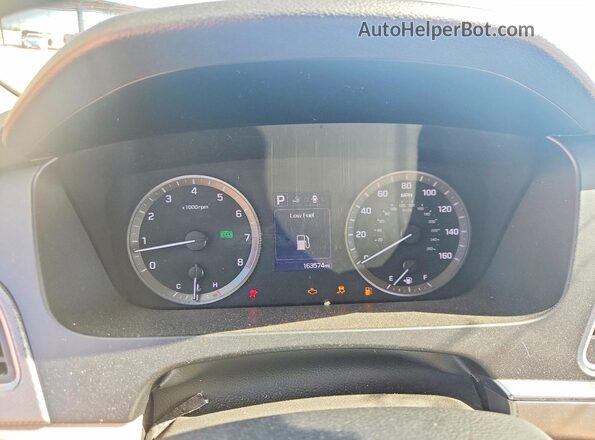 5NPE24AF4GH386106 2016 HYUNDAI SONATA Charcoal Вид щитка приладів