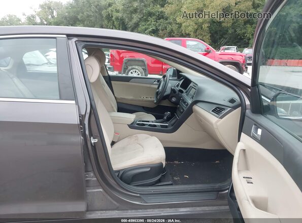 5NPE24AF4GH433683 2016 HYUNDAI SONATA Black Widok wnętrza z przodu