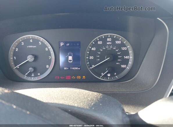 5NPE24AF4HH489267 2017 HYUNDAI SONATA Red Հետևի նստատեղերի տեսք