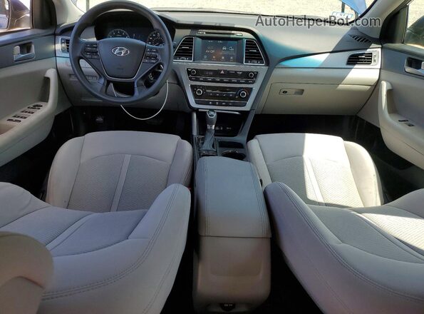 5NPE24AF4HH543666 2017 HYUNDAI SONATA Blue Вид панелі приладів
