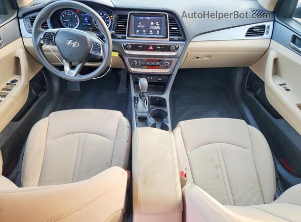 5NPE24AF4JH638248 2018 HYUNDAI SONATA White Vista del salpicadero