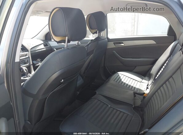 5NPE24AF4JH675977 2018 HYUNDAI SONATA Gray 