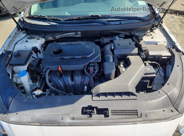 5NPE24AF4JH694030 2018 HYUNDAI SONATA White უკანა სალონის ხედი