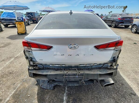 5NPE24AF4KH767463 2019 HYUNDAI SONATA Silver Вид ззаду