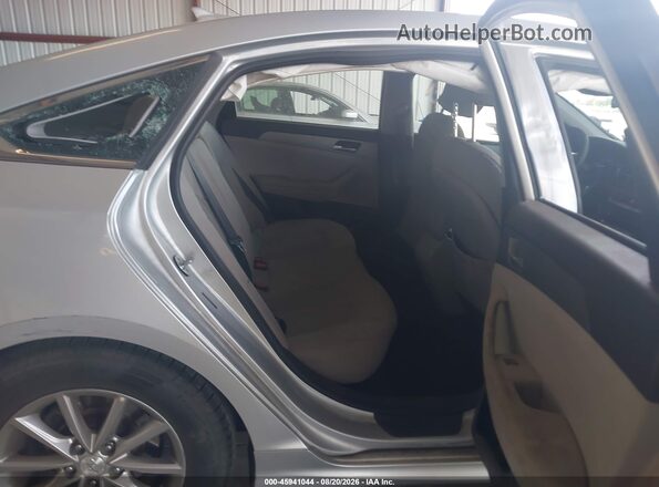 5NPE24AF4KH800834 2019 HYUNDAI SONATA Silver VIN კოდის სტიკერის ხედი