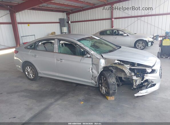 5NPE24AF4KH800834 2019 HYUNDAI SONATA Silver უკანა სალონის ხედი
