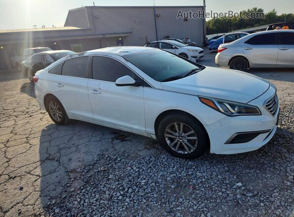 5NPE24AF5GH377219 2016 HYUNDAI SONATA White Widok wnętrza z przodu
