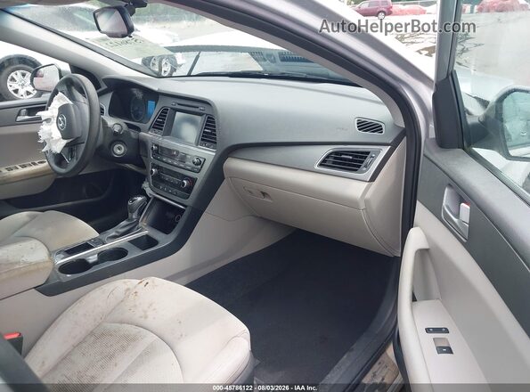 5NPE24AF5GH387734 2016 HYUNDAI SONATA Silver Widok wnętrza z przodu
