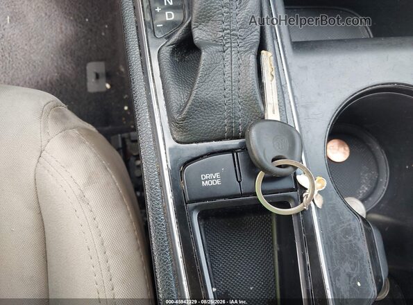 5NPE24AF5GH436298 2016 HYUNDAI SONATA White Widok deski rozdzielczej