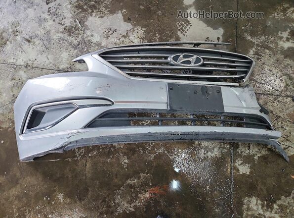 5NPE24AF5HH460733 2017 HYUNDAI SONATA Silver Engine compartment view