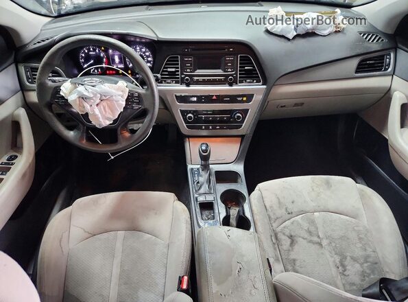 5NPE24AF5HH460733 2017 HYUNDAI SONATA Silver Dashboard view