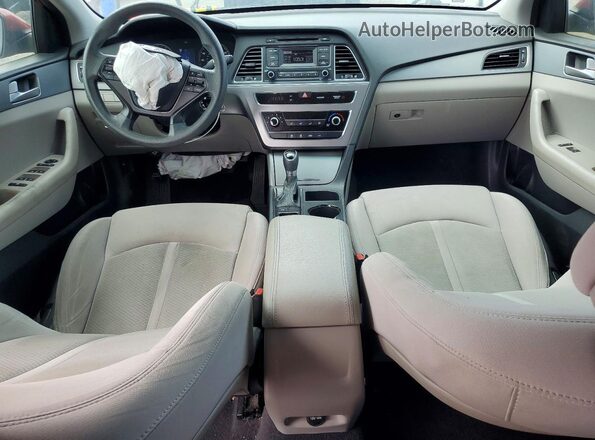 5NPE24AF5HH469044 2017 HYUNDAI SONATA Red Առջևի վահանակի տեսք