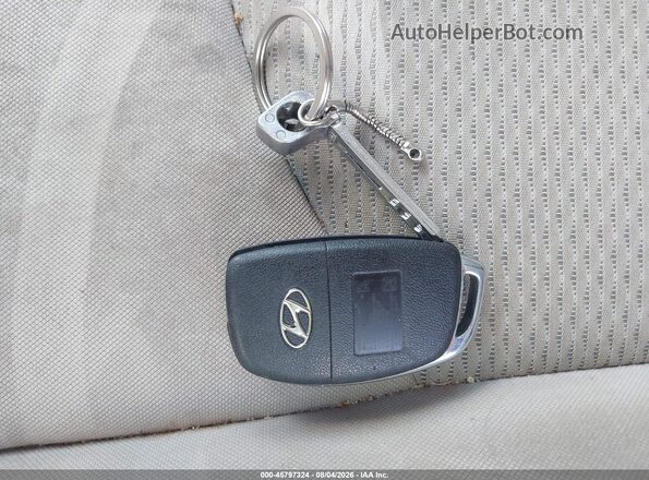 5NPE24AF5HH475135 2017 HYUNDAI SONATA Red წინა პანელის ხედი