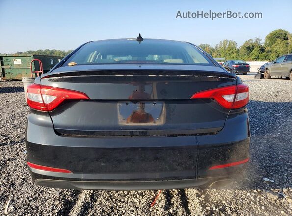 5NPE24AF5HH490024 2017 HYUNDAI SONATA Черный Вид задней части салона