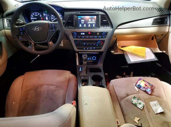 5NPE24AF5HH524415 2017 HYUNDAI SONATA Black Առջևի վահանակի տեսք