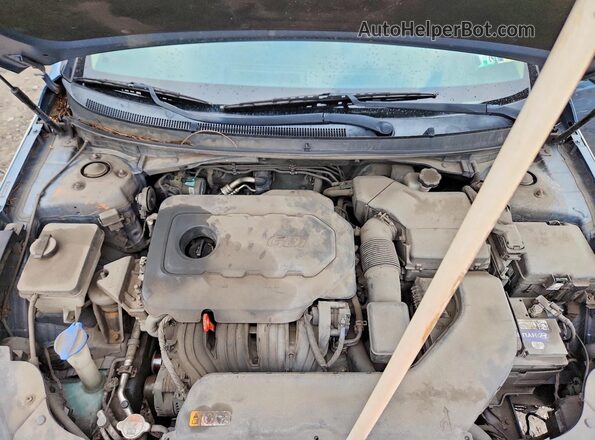 5NPE24AF5HH528190 2017 HYUNDAI SONATA Синий Вид задней части салона