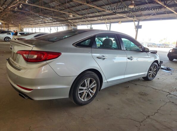 5NPE24AF5HH528366 2017 HYUNDAI SONATA Silver Задня права чверть