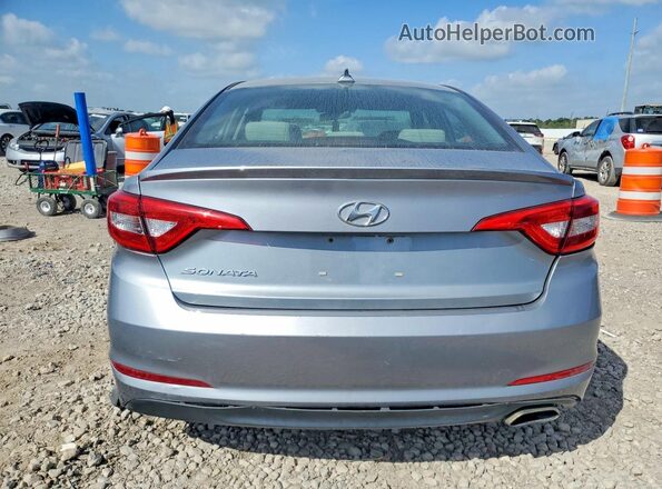 5NPE24AF5HH579026 2017 HYUNDAI SONATA Silver Vista trasera