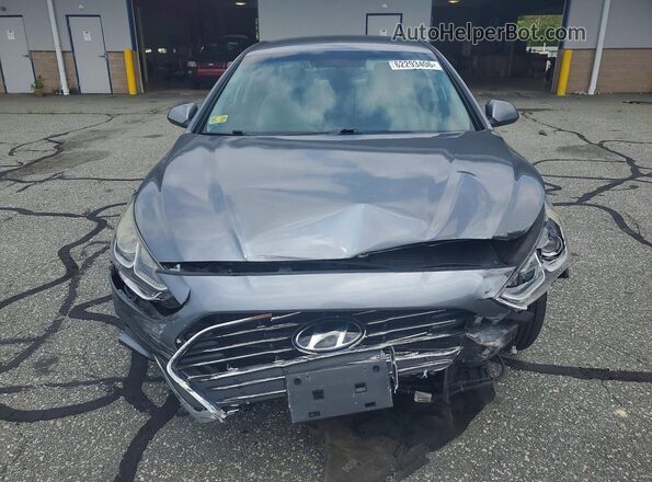 5NPE24AF5JH674000 2018 HYUNDAI SONATA Gray Widok z przodu