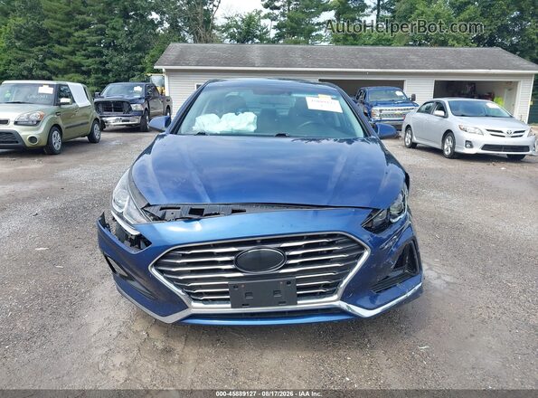 5NPE24AF5JH691752 2018 HYUNDAI SONATA Blue Rear interior view