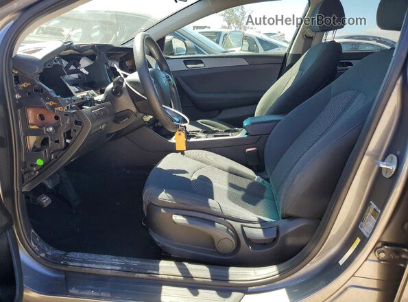 5NPE24AF5KH747478 2019 HYUNDAI SONATA Charcoal წინა სალონის ხედი