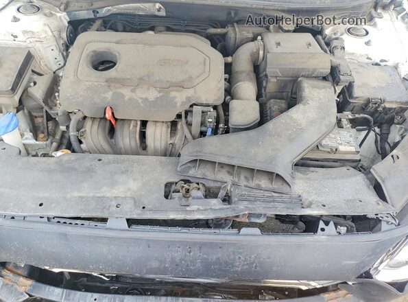 5NPE24AF5KH802639 2019 HYUNDAI SONATA White Rear interior view