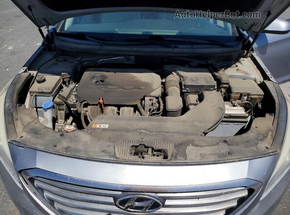 5NPE24AF6GH367041 2016 HYUNDAI SONATA Silver Вид задньої частини салону