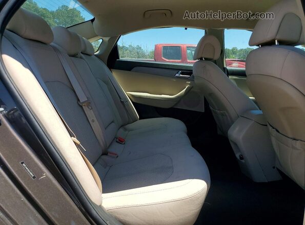 5NPE24AF6GH399018 2016 HYUNDAI SONATA Gray უკანა სავარძლების ხედი