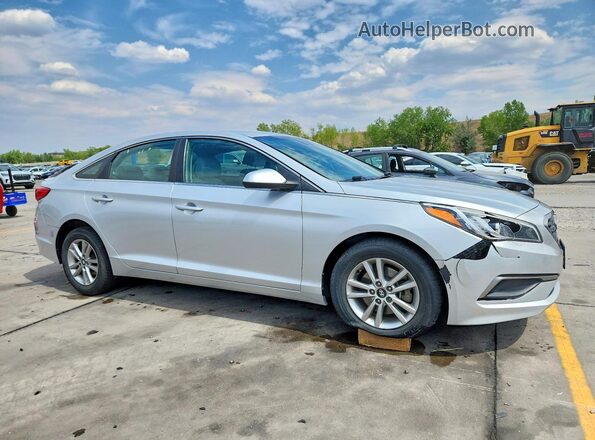 5NPE24AF6HH461678 2017 HYUNDAI SONATA Silver Delantero derecho