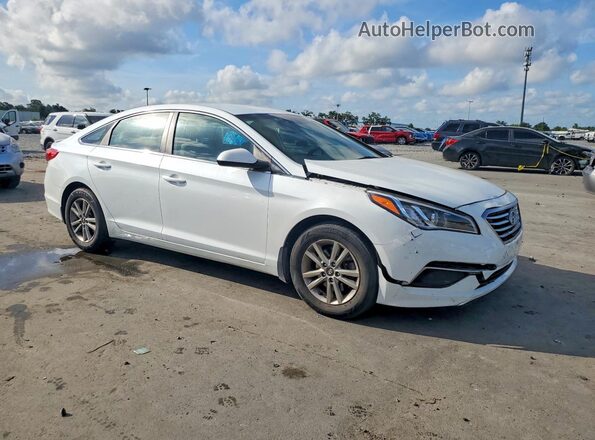 5NPE24AF6HH481011 2017 HYUNDAI SONATA White Przód prawy