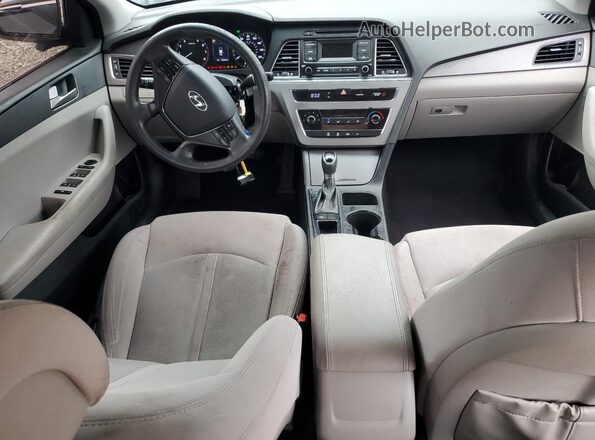 5NPE24AF6HH513536 2017 HYUNDAI SONATA Черный Вид панели приборов